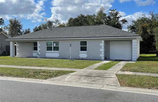 12260 Delaware Woods Lane