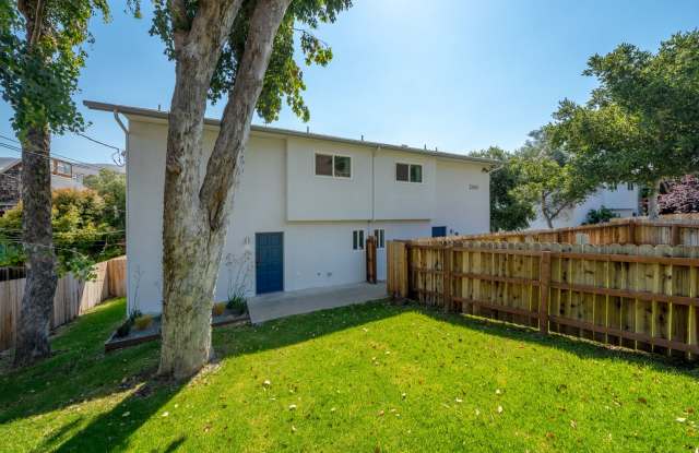 Photo of 3260 Rockview Place