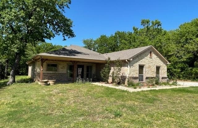 149 Private Road 1123 - 149 Private Road 1123, Decatur, TX 76234