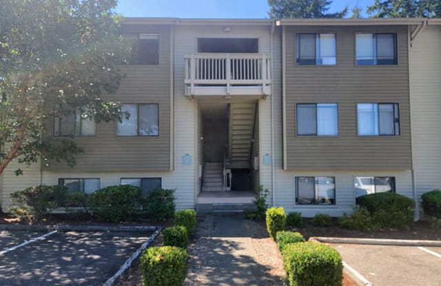 1780 W Sunn Fjord Ln #E301 - 1780 West Sunn Fjord Lane, Navy Yard City, WA 98312