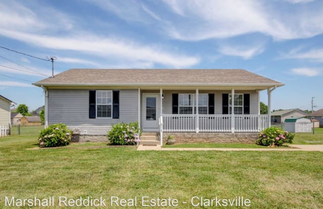 118 Gleaves Lane - 118 Gleaves Lane, Oak Grove, KY 42262