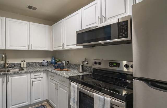 Photo of Nora 3200 Apartments