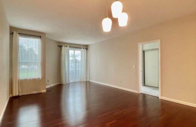 2 Bedroom, 2 Bath - Second Floor, San Jose, 95110