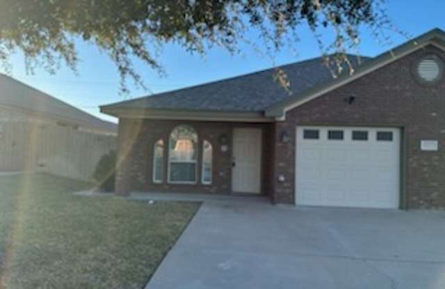 2207 Bachelor Button Blvd