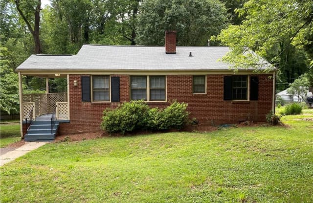 1422 Chelsea Street - 1422 Chelsea Street, Winston-Salem, NC 27103