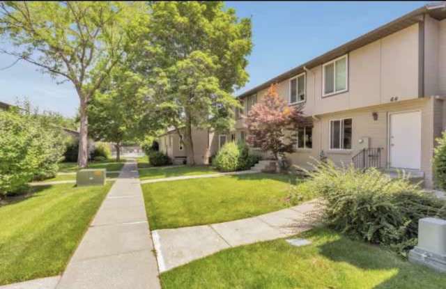 65 West San Juan Court
