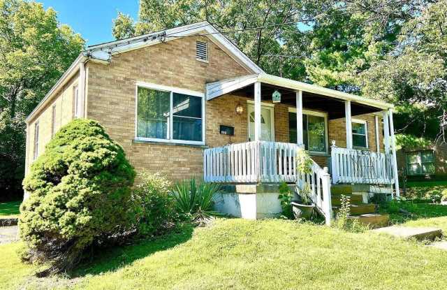 Green Twp- Cozy 2 Bed 1 Bath - 5667 Bridgetown Road, Bridgetown, OH 45248