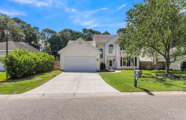 3245 Heathland Way