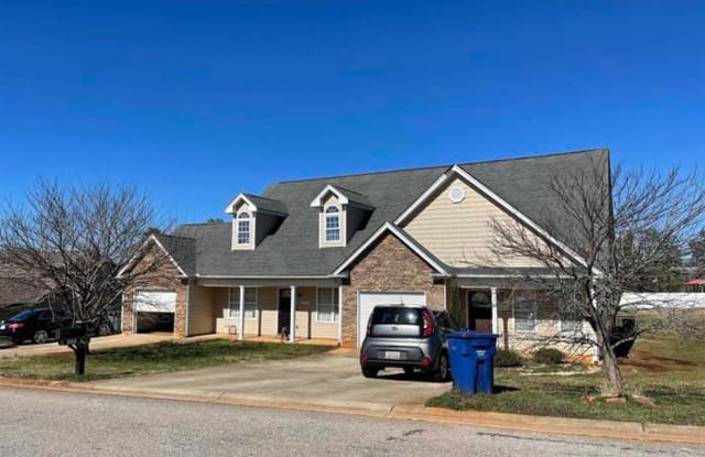 223 Mary High Drive - 223 Mary High Drive, Spartanburg County, SC 29385