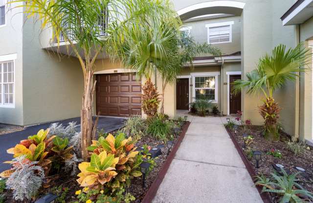 Las Palmas 1/1 Condo