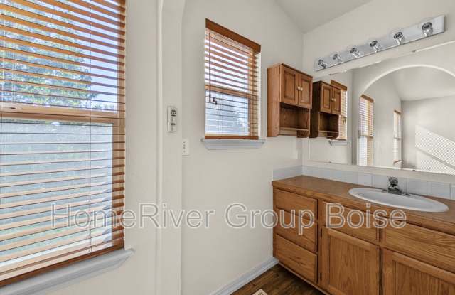 14419 W Kettle Creek Dr