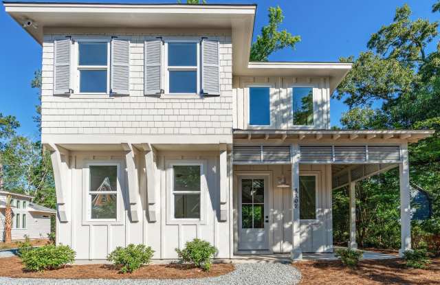 1106 Tree Canopy Way