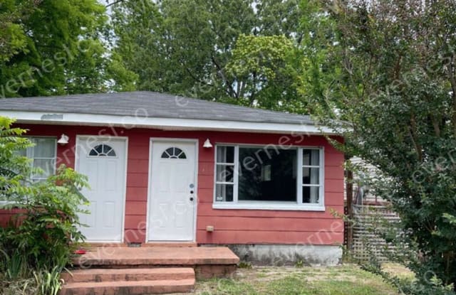 1527 Kirby Ave - 1527 Kirby Avenue, Chattanooga, TN 37404