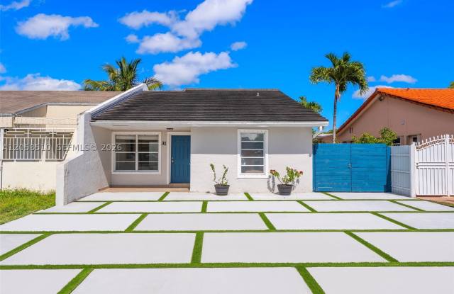31 NW 108th Ct
