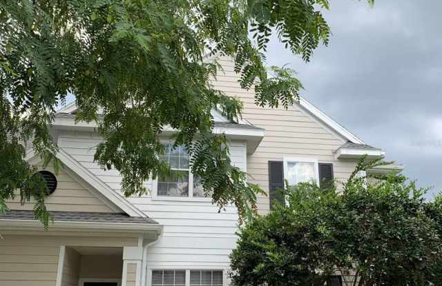 143 SOUTHERN PECAN CIRCLE