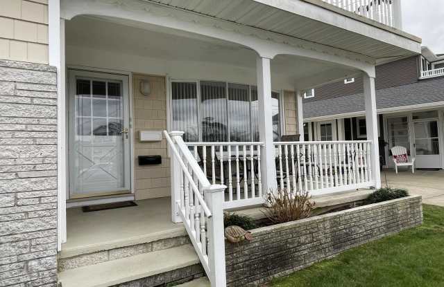 109 W Inlet Road