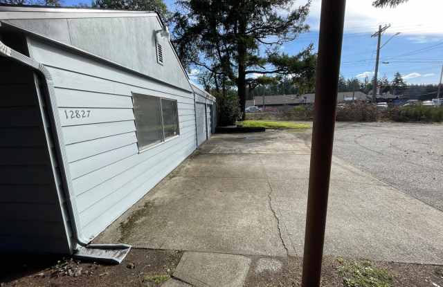 12827 Glenwood Avenue Southwest