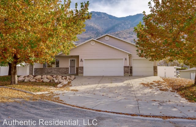 1476 N Black Mountain Dr - 1476 Black Mountain Drive, Ogden, UT 84404