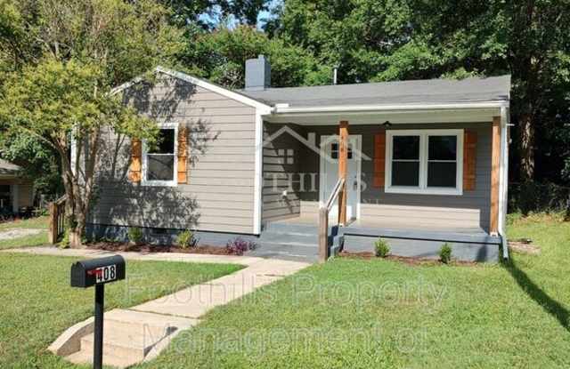 408 Moultrie Sq