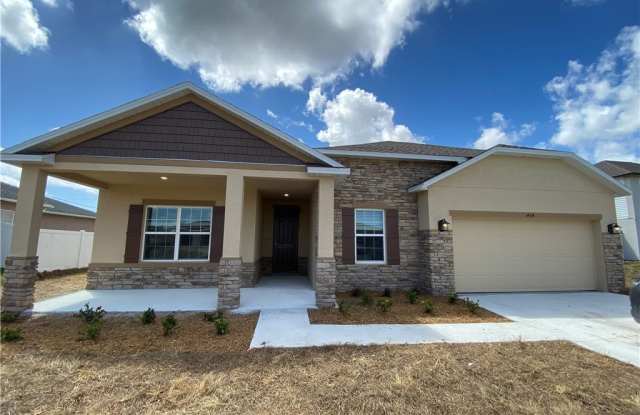 414 NW Juanita Court
