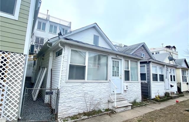 30 Bogardus Street - 30 Belt Parkway, Brooklyn, NY 11235