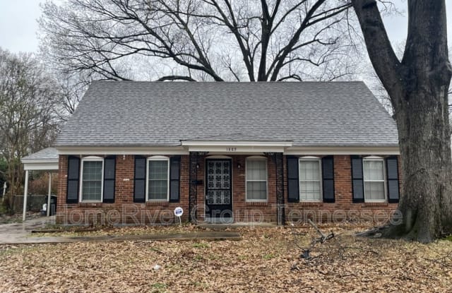 1889 Dearing Rd - 1889 Dearing Road, Memphis, TN 38117