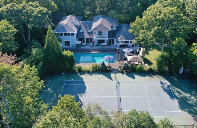 3 Rosebud Lane