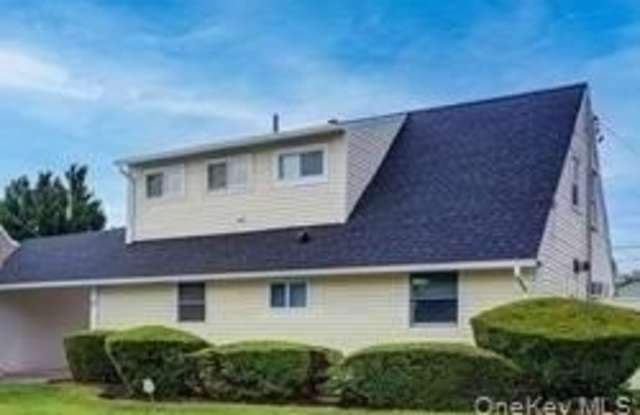 Photo of 33 Robin Lane