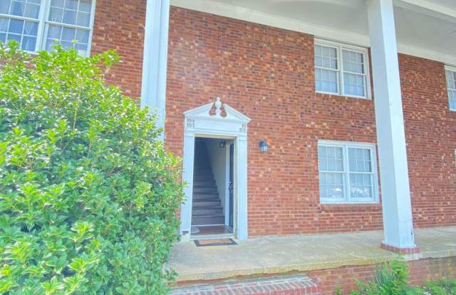2bed/1ba Apt off S Main Kannapolis close to Downtown Kannapolis & Hwy 73