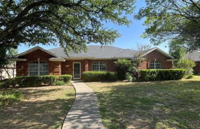 3513 Shadyhill Drive