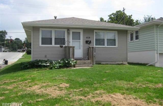 2203 S 43rd St - 2203 South 43rd Street, Omaha, NE 68105