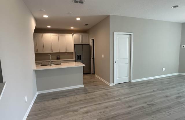 609 CHERRY ELM Drive