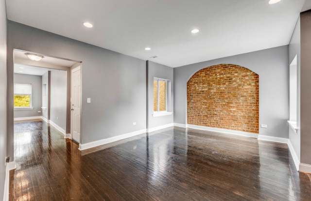 7025 S Chappel Avenue