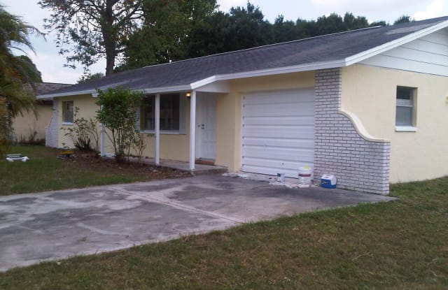 14013 Marquette Blvd - 14013 Marquette Boulevard, Fort Myers Shores, FL 33905