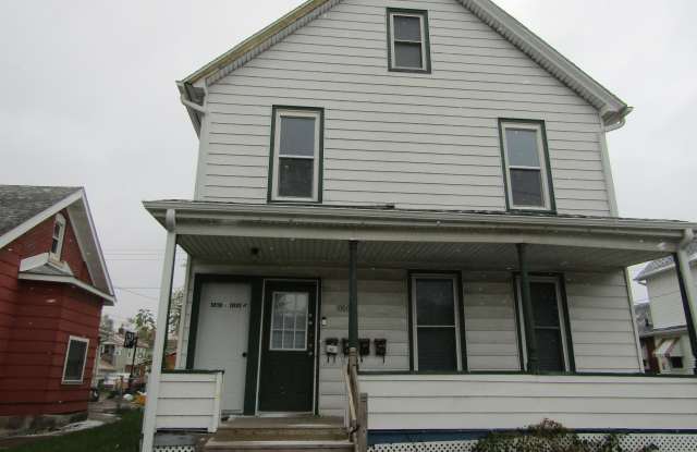 Photo of 1008 Rhomberg Avenue - 1010