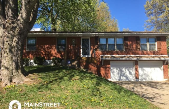 3624 South hocker Drive - 3624 S Hocker Ave, Independence, MO 64055