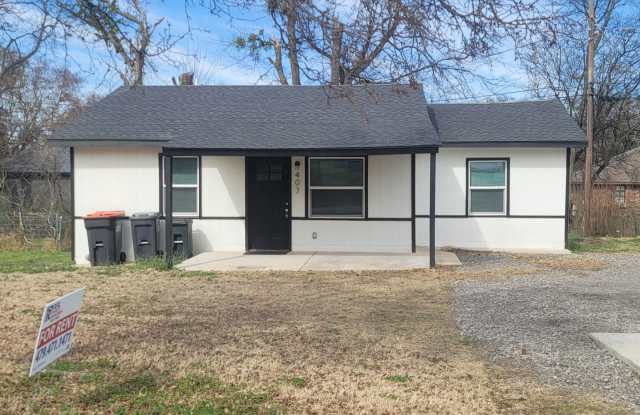 Nice 3 Bed Home for Rent in Van Buren