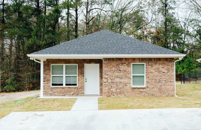 3 bed 3 bath NEW CONSTRUCTION home available! NO HUD