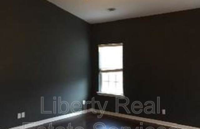 203 Cumberland Dr NE