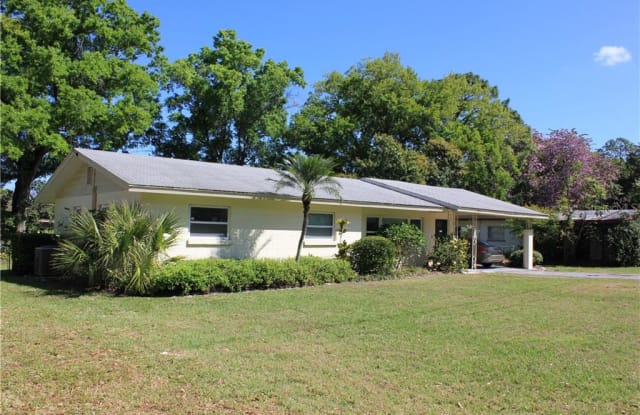 1505 AVENUE E NE - 1505 Avenue E Northeast, Polk County, FL 33881