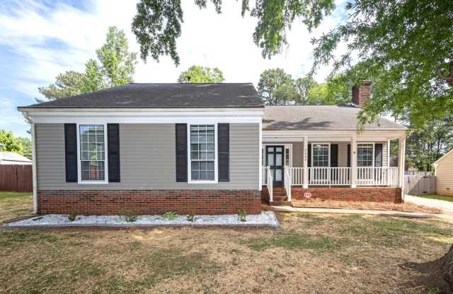 Welcome to this charming 3 bedroom, 2 bathroom home located in the Olde Whitehall neighborhood photos photos