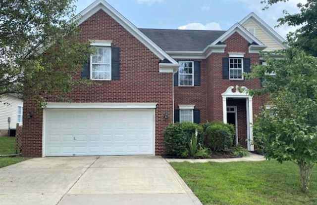Highland Creek- 3000+ SF 2 sty, 4 bedroom, 2 1/2 bath, 2 car garage