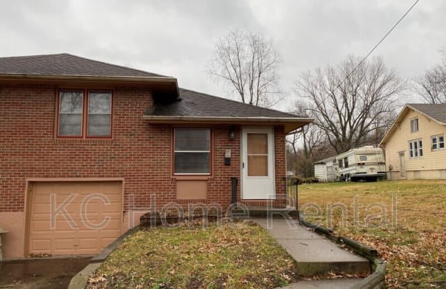 1629 S Scott Ave - 1629 South Scott Avenue, Independence, MO 64050