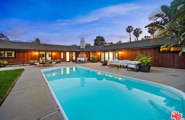 Photo of 6522 Wildlife Rd