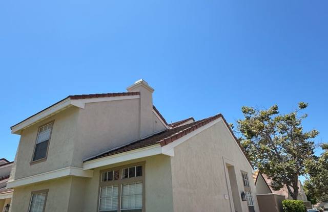 3 Beds, 3 Bath Two-Story Condo - 9 Georgetown.