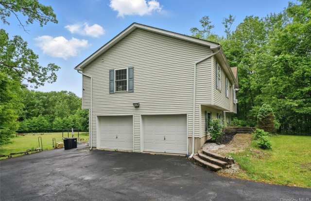 2067 State Route 211