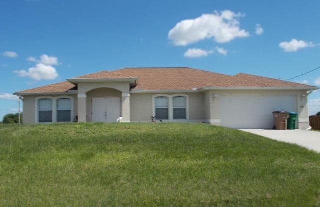 239 NW 29th AVE - 239 Northwest 29th Avenue, Cape Coral, FL 33993