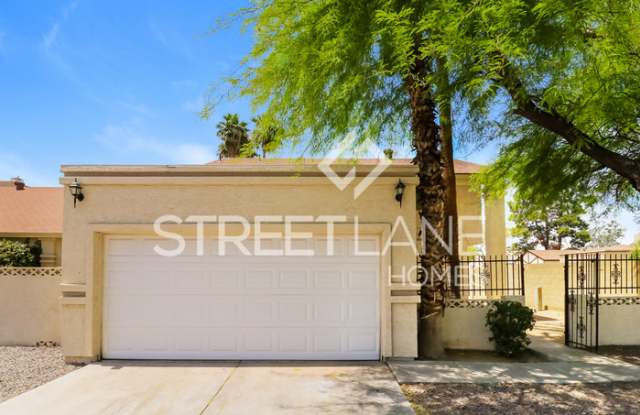 10032 North 66th Drive