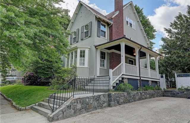 16 Elton Street