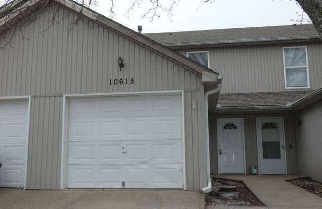 10615 North Locust Court